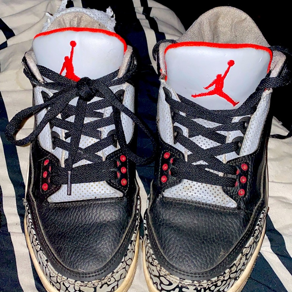 The back of one shoe is damaged they are dirty but easy to clean.